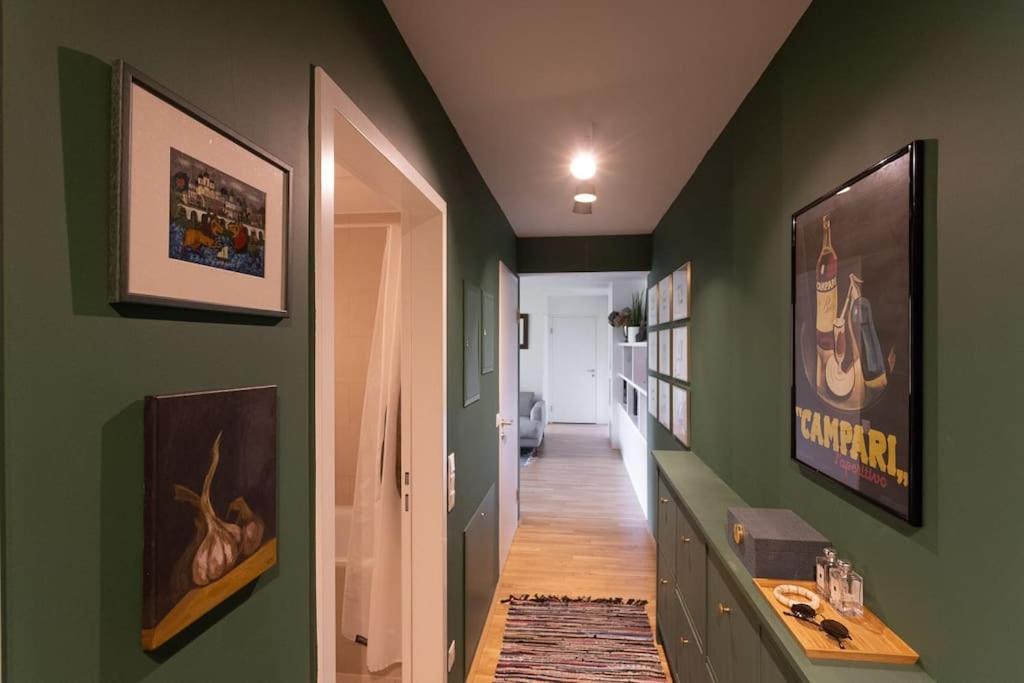 Dream Apartment - Central And Quiet With Ac And Free Parking Garage Wina Bagian luar foto