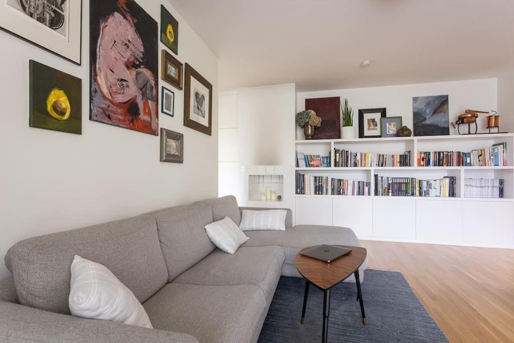 Dream Apartment - Central And Quiet With Ac And Free Parking Garage Wina Bagian luar foto
