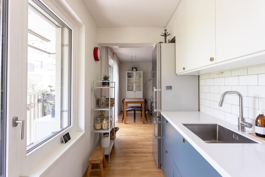 Dream Apartment - Central And Quiet With Ac And Free Parking Garage Wina Bagian luar foto
